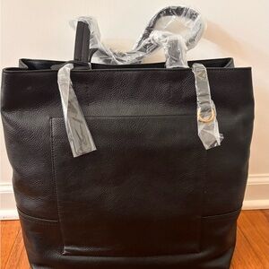 J. Crew All Day Tote bag in Black Leather.